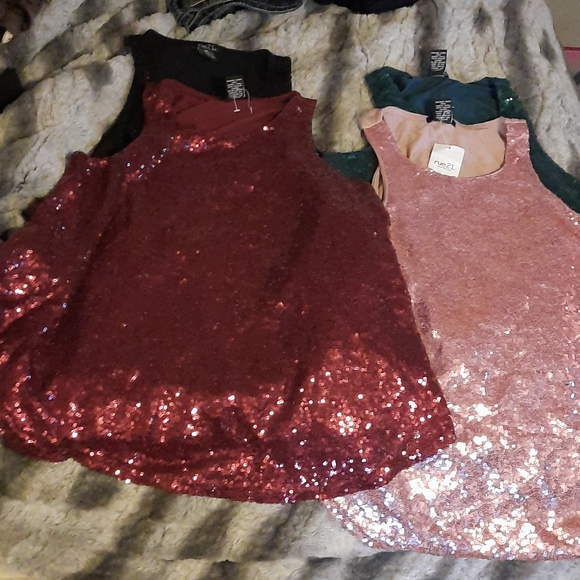 Rue 21 glitter tanks💖❤🖤💚 - Picture 2 of 5